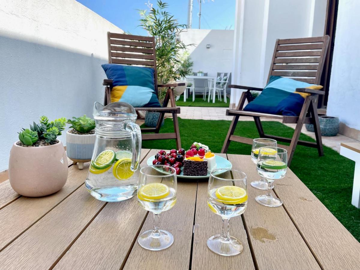 Gatu Premium Atico Caleta , Preferente Mayores De 25 Anos Y Familias Cadiz Luaran gambar