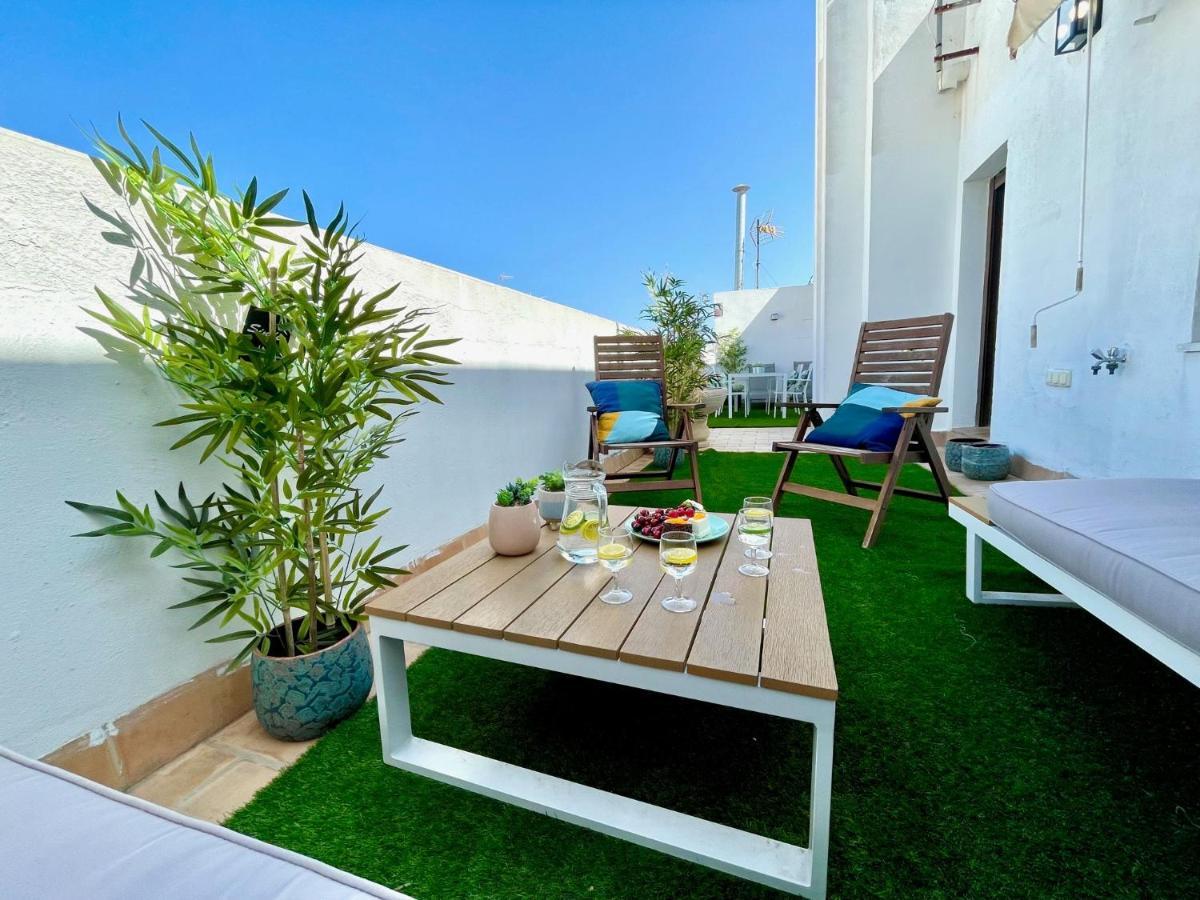 Gatu Premium Atico Caleta , Preferente Mayores De 25 Anos Y Familias Cadiz Luaran gambar